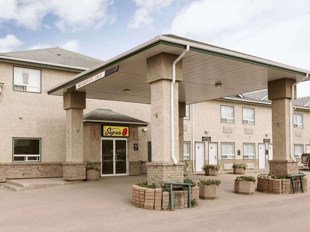 Super 8 by Wyndham Drayton Valley