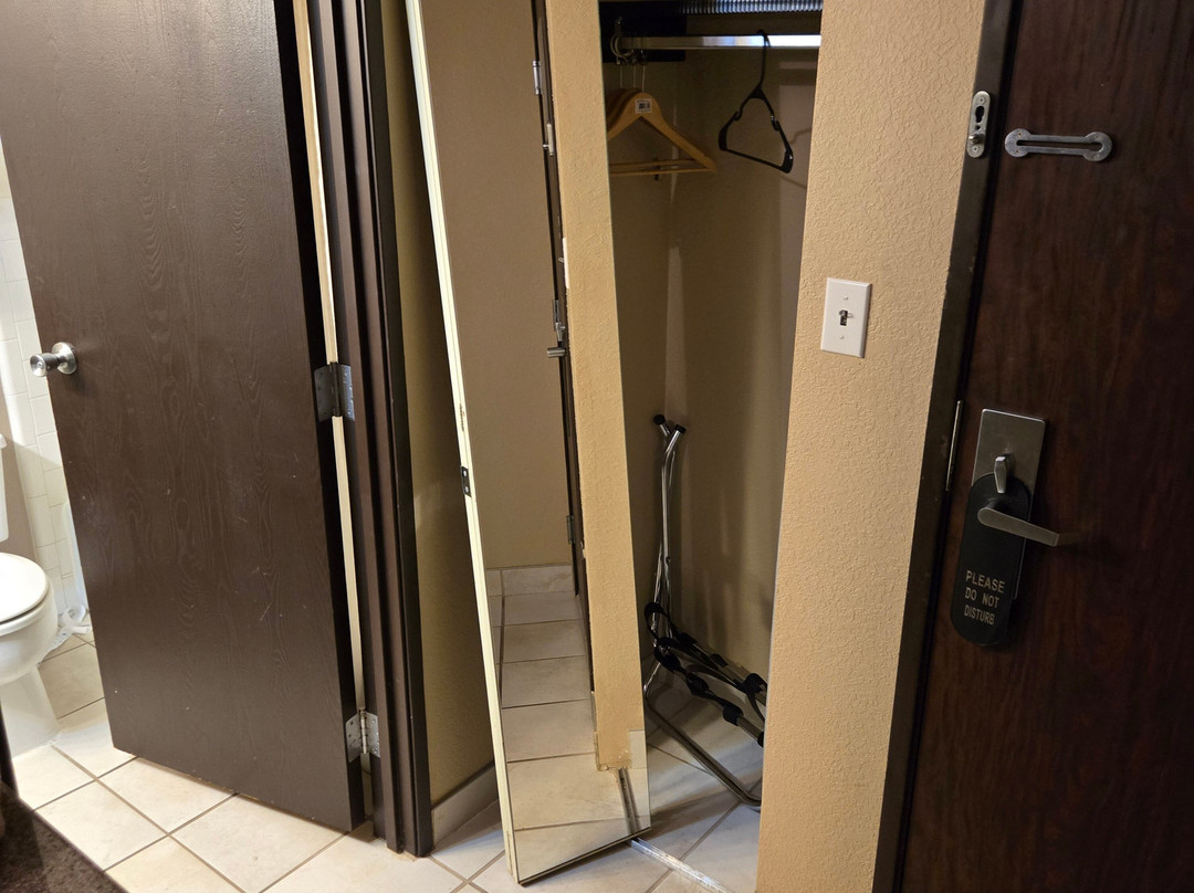 Causeway Bay Lansing Hotel主图