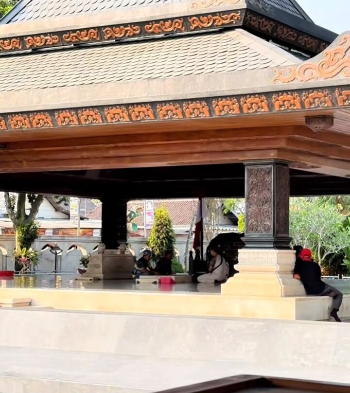 Tomb of Soekarno-勿里达必去景点