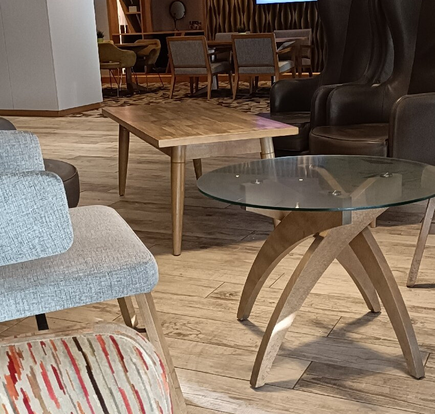 假日雷丁南部M4高速公路11号岔口酒店主图