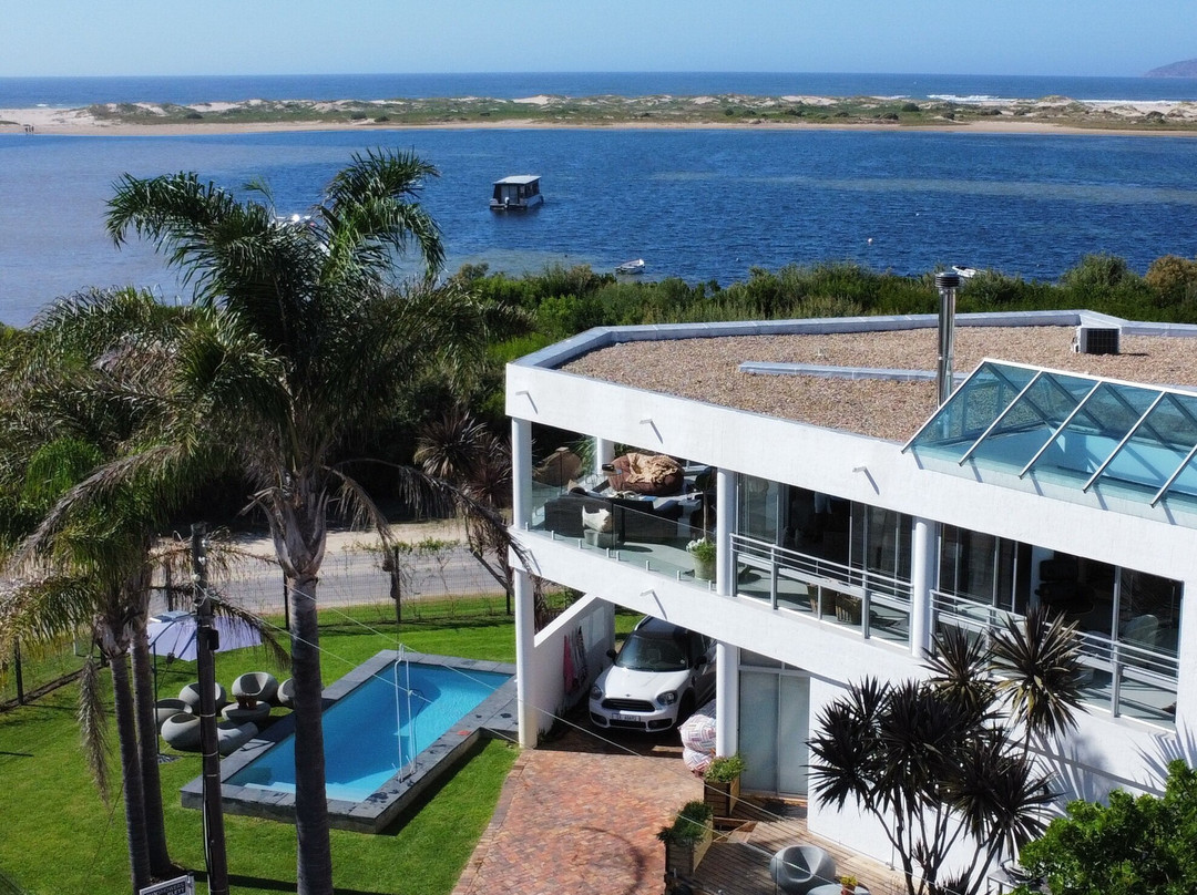 Keurboomstrand酒店住宿-Sunshowers Beachfront Luxury Self Catering Accommodation