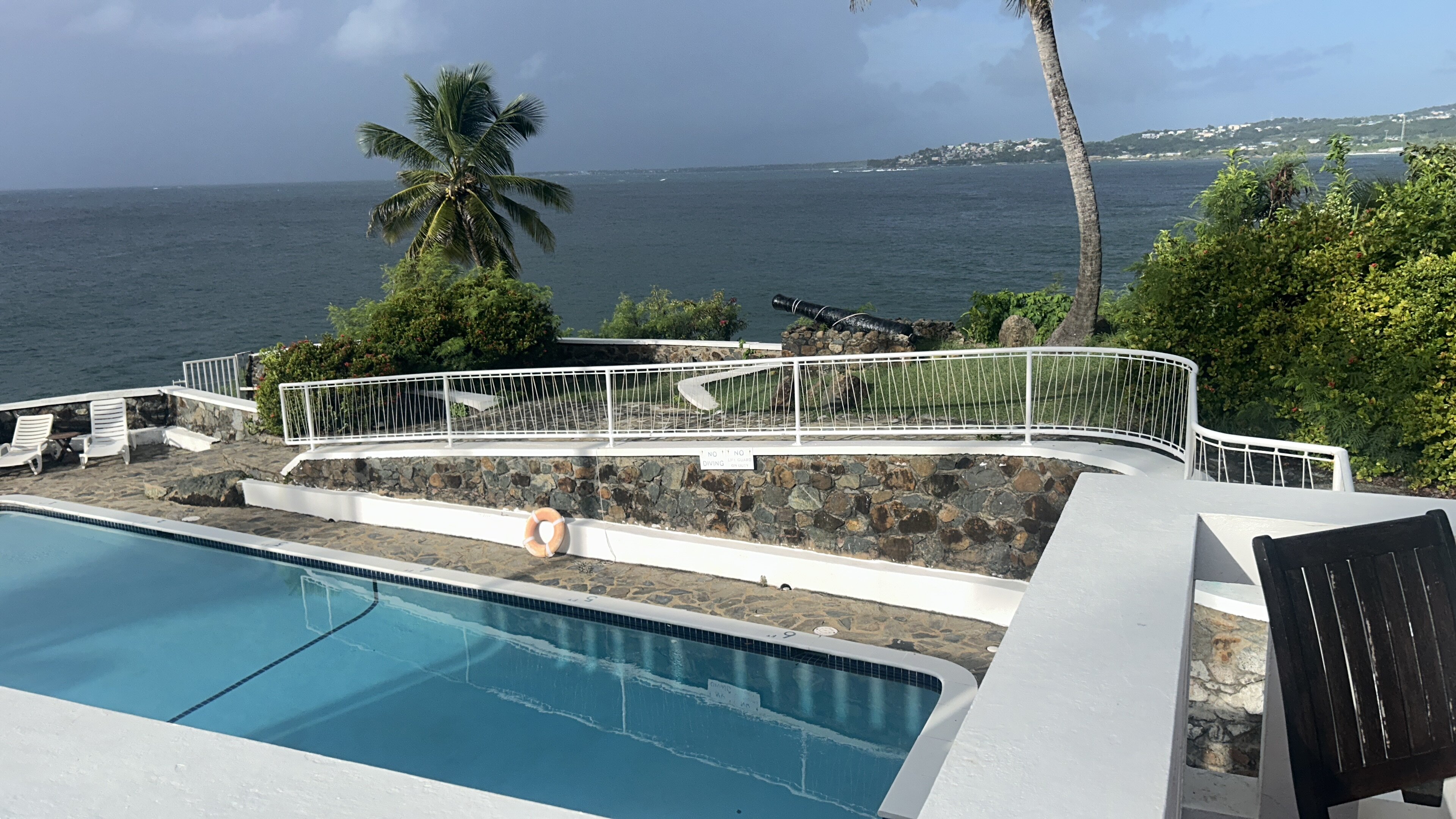 Blue Haven Hotel-浴室