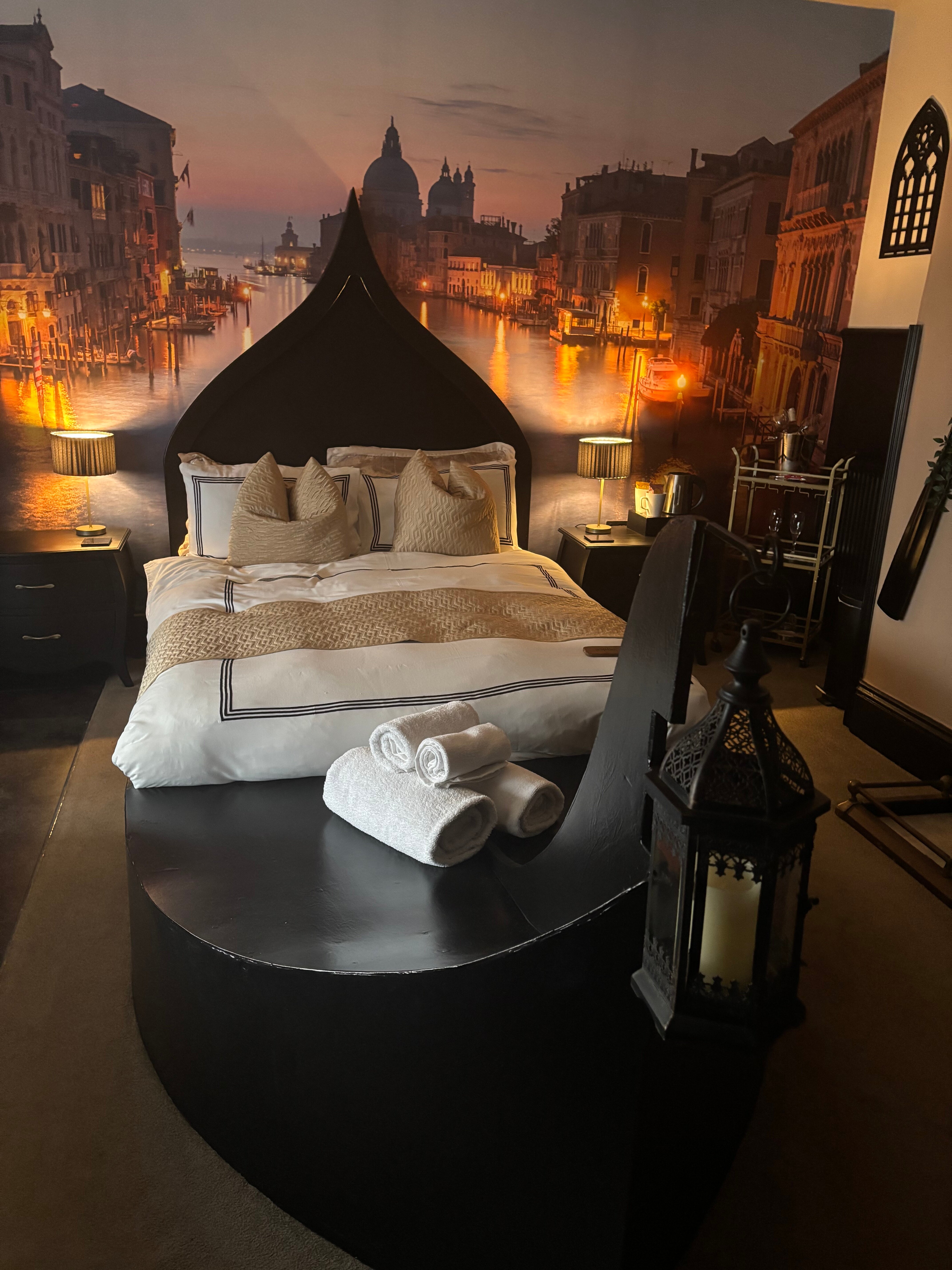 St Hilda's Complex-官方