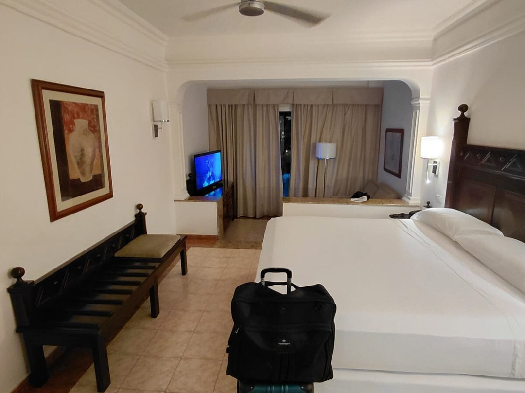 卡波圣卢卡斯悦宜湾奢享酒店主图