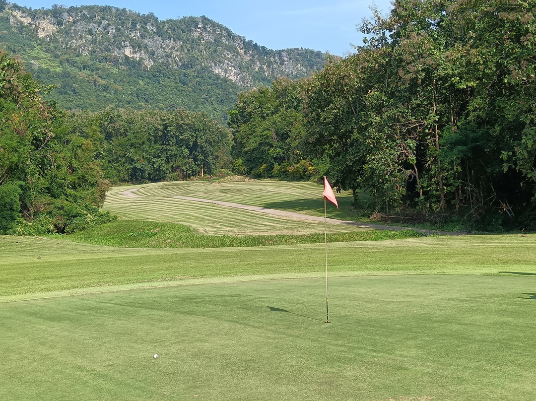 Luang Prabang Golf Club-琅勃拉邦必去景点
