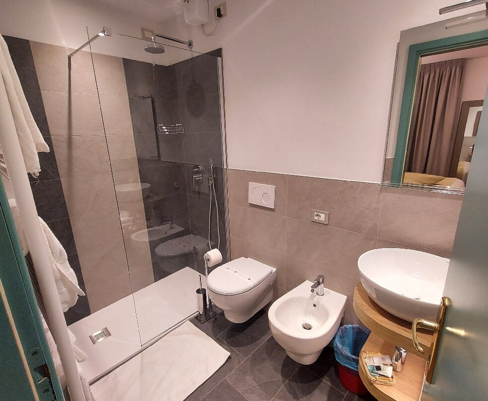 Hotel Centrale San Pellegrino Terme主图