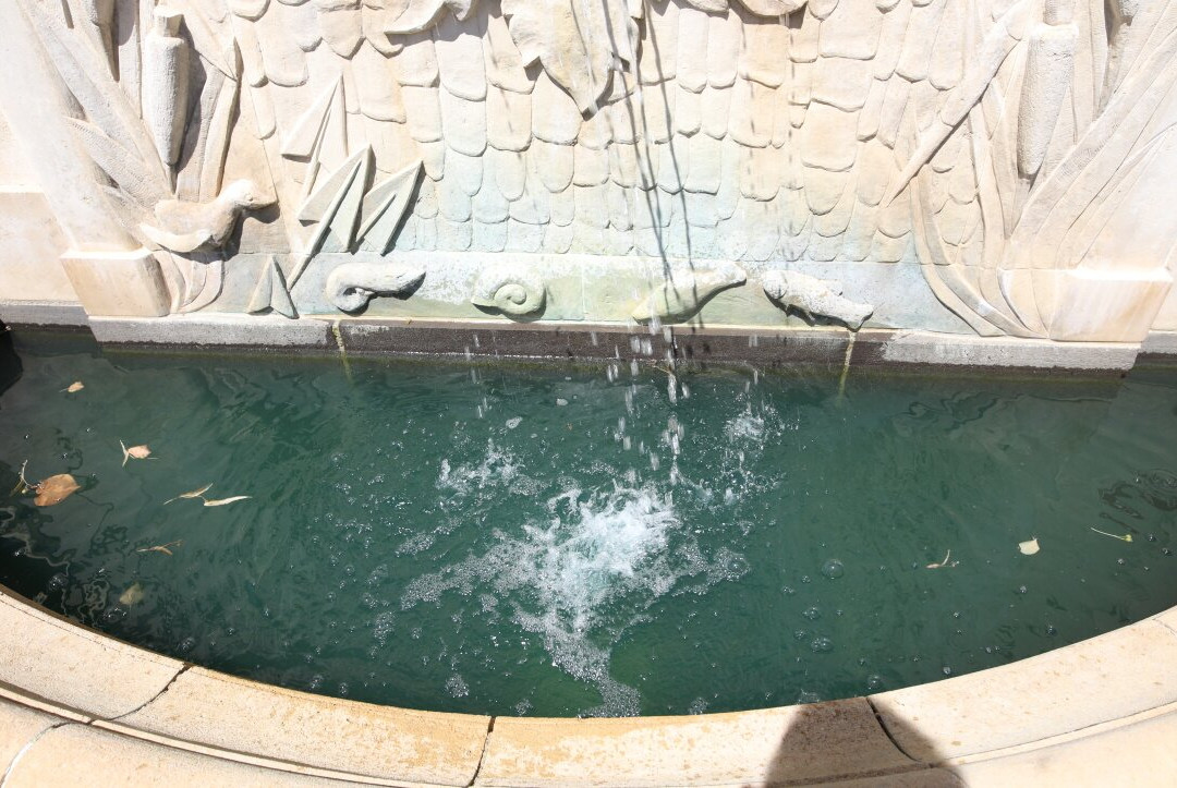 Fontaine la Dragne-Saint-Honore-les-Bains必去景点