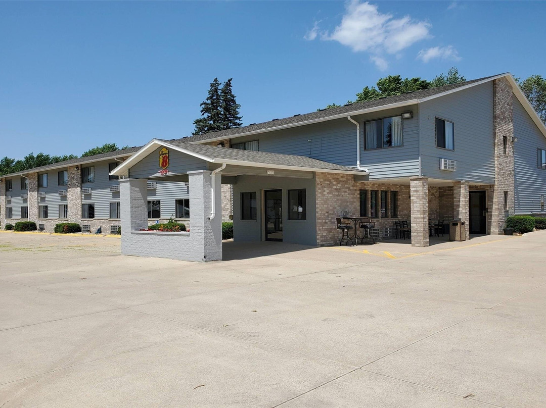 Super 8 by Wyndham Estherville