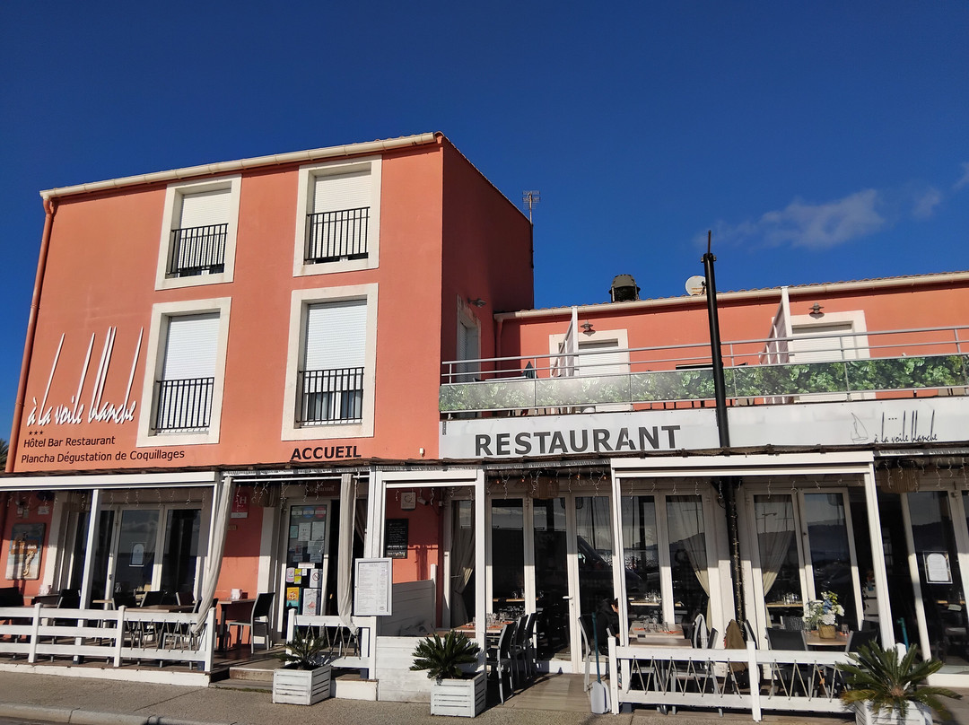 A La Voile Blanche主图