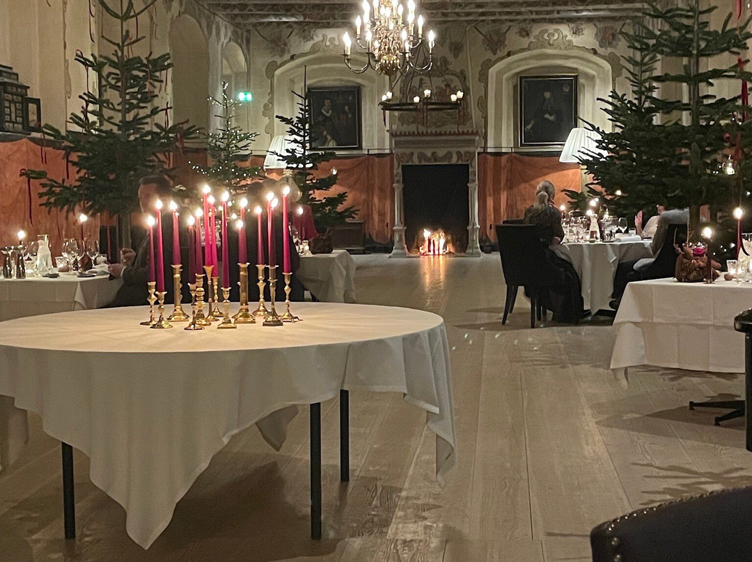 Holckenhavn Slot主图