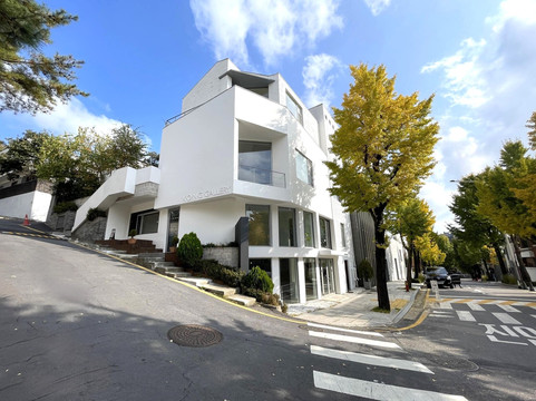 K.o.n.g. Gallery-首尔必去景点