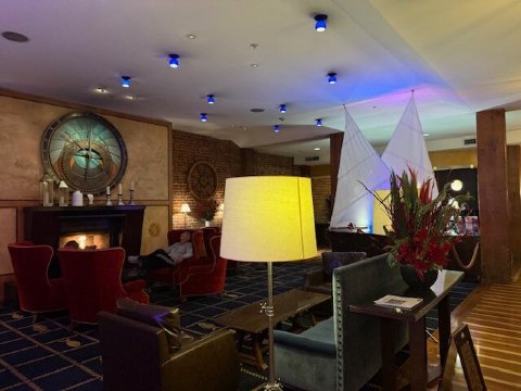 淘金者酒店——金普顿酒店连锁-客卧