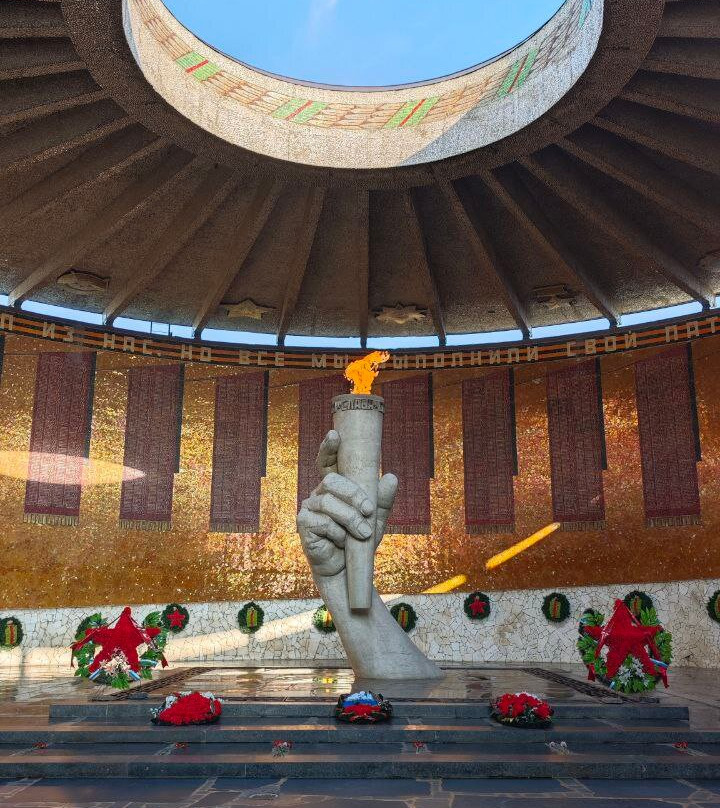 The Eternal Flame-伏尔加格勒必去景点