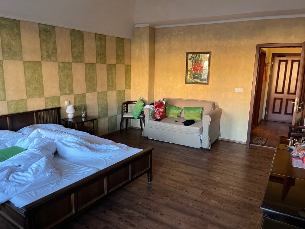 Hotel La Fresca-官方