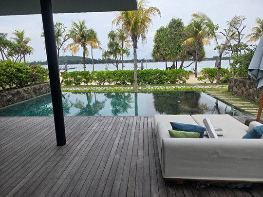 Bask Gili Meno主图