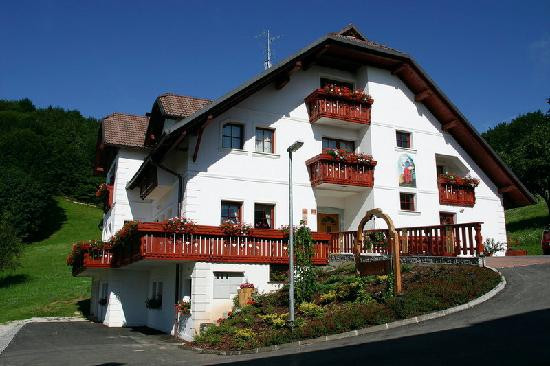 Tourist Farm Pri Marku