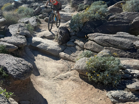 Cliff Creek Outfitters-坦佩必去景点