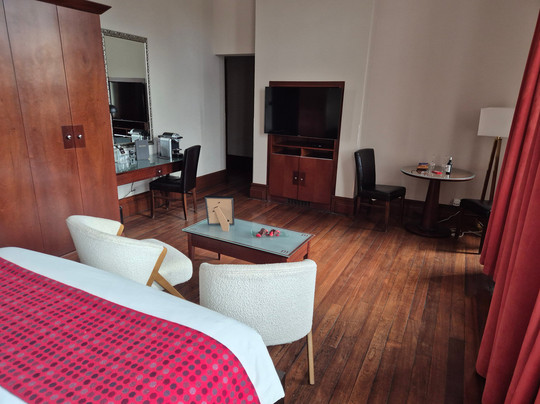 摩根斯酒店主图