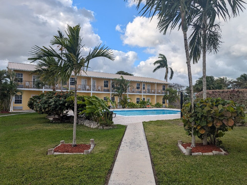 橘山海滩旅馆主图