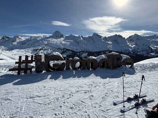 Hotel Les Aravis-官方