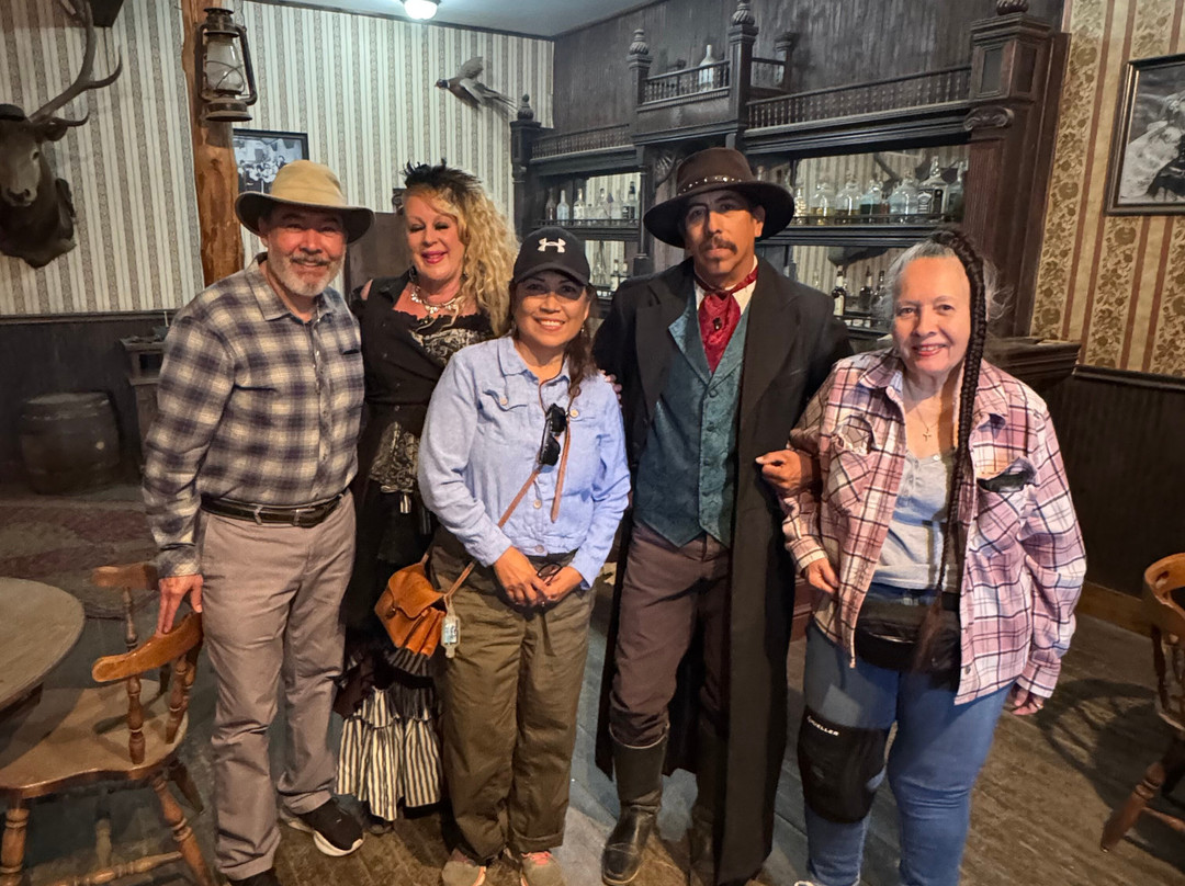 The Saloon Theatre-墓碑镇必去景点