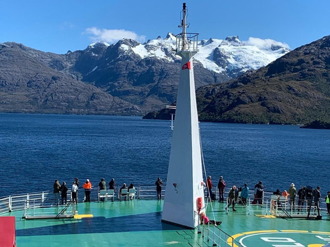 Navimag Ferries-纳塔莱斯港必去景点