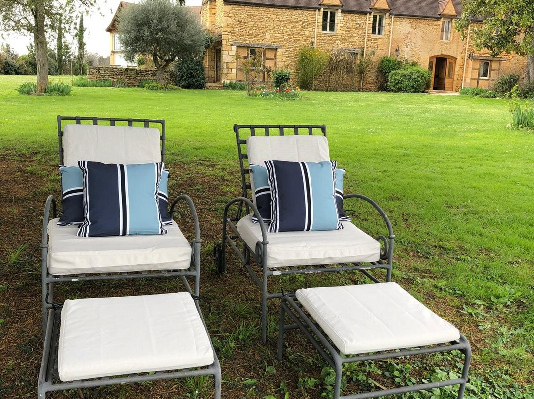 布鲁尼庄园酒店主图