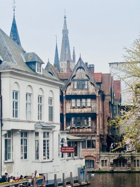 瑞享勃艮第克罗伊斯酒店-环球豪华酒店-官方