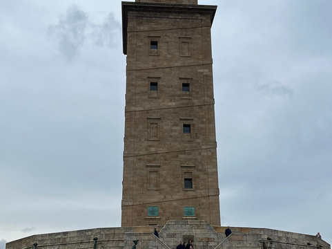 Tours 4 Cruisers-拉科鲁尼亚必去景点