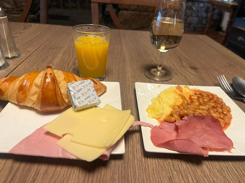 Logis 酒店餐厅 La Chaumière主图