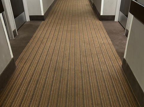 斯泰茨维尔 I-40 舒眠酒店主图