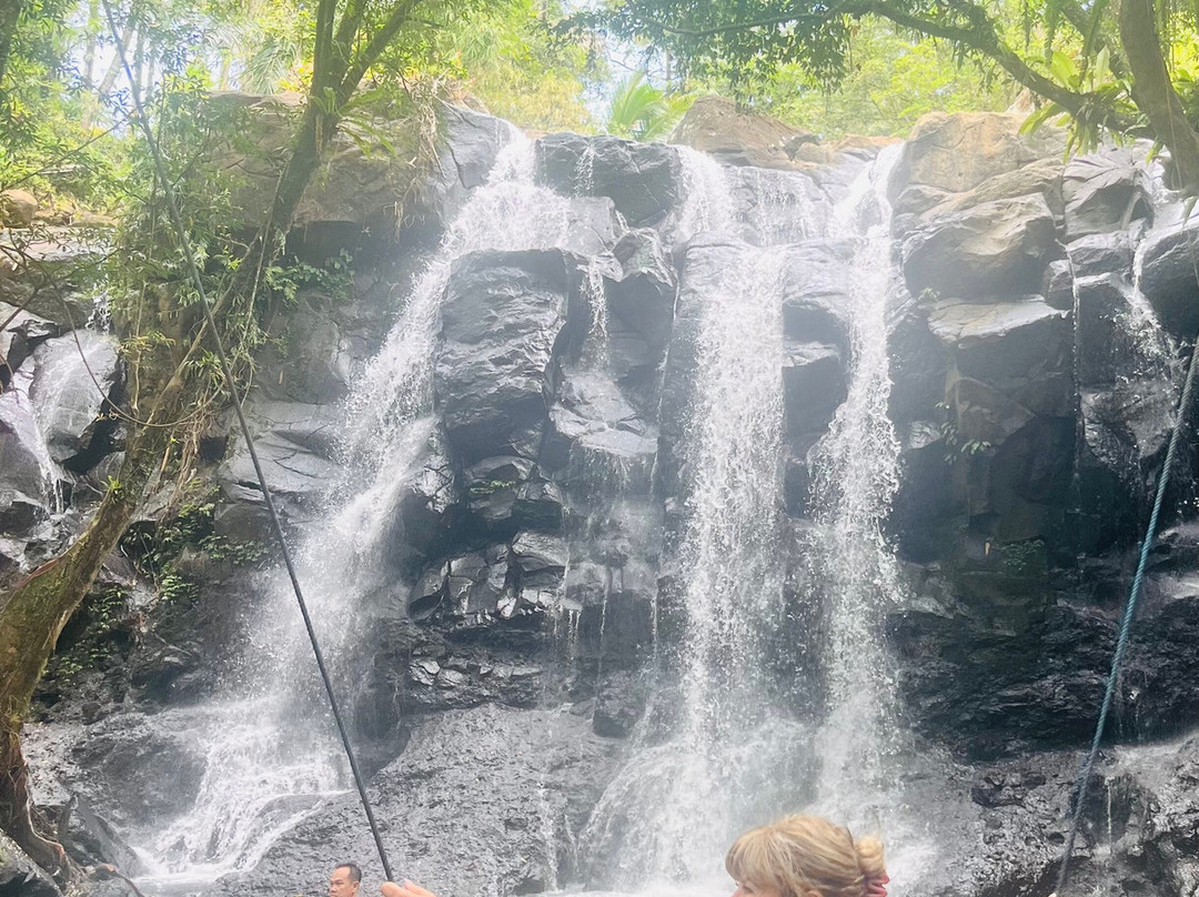 巴厘瑟桑丹花园酒店主图