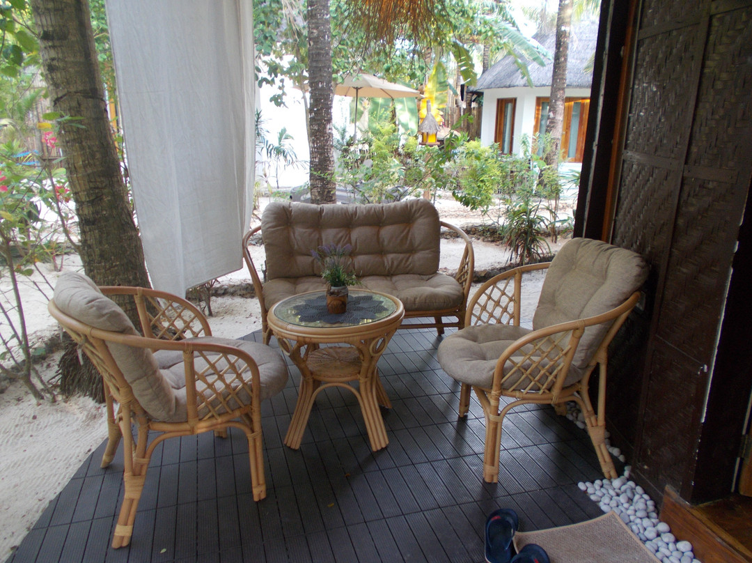 优斯托里瑞索特主图