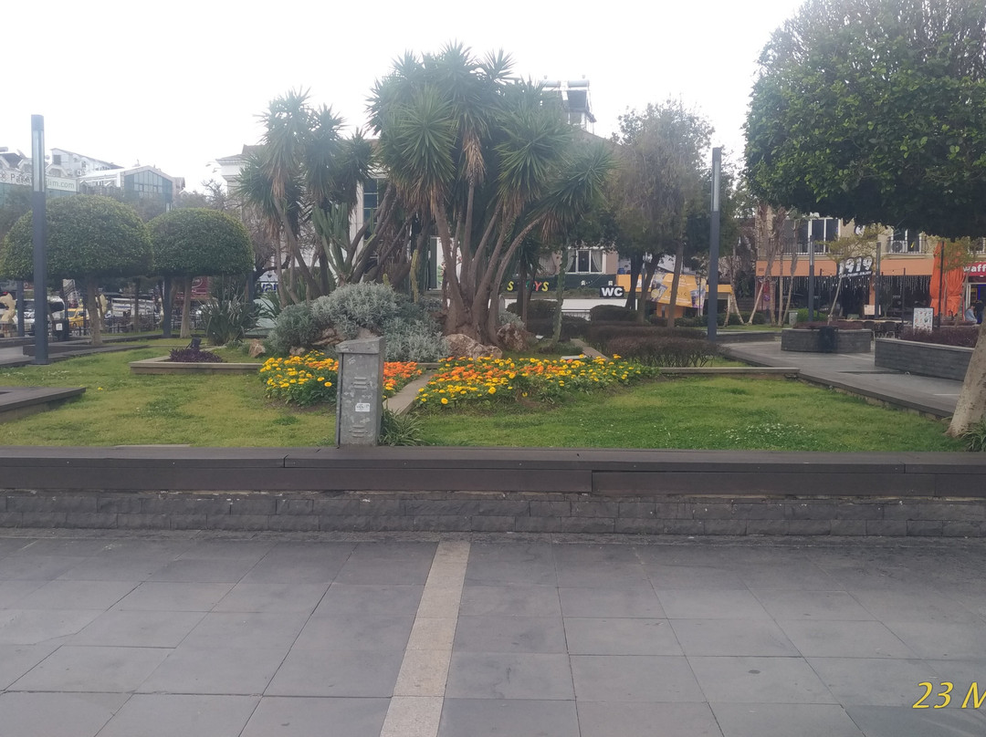 Marmaris 19 May Youth Square-马尔马里斯必去景点