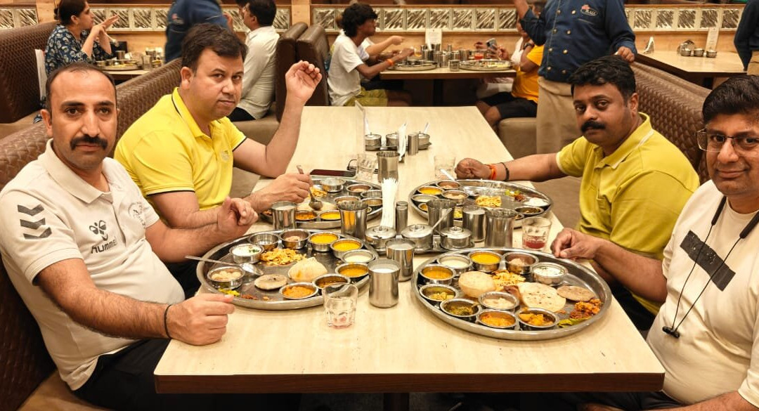 提托普广场酒店主图