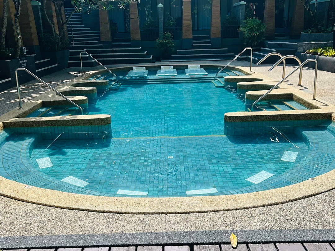 考拉梅林度假村主图