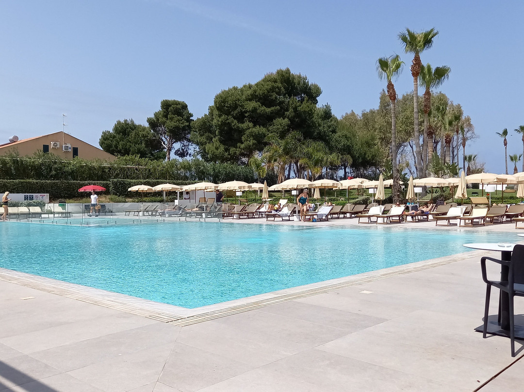 Mangia's西梅拉度假村主图