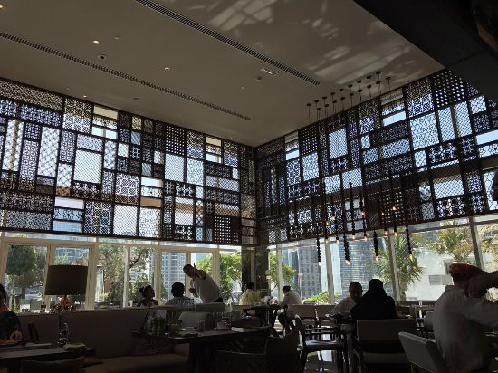 迪拜皇冠酒店主图