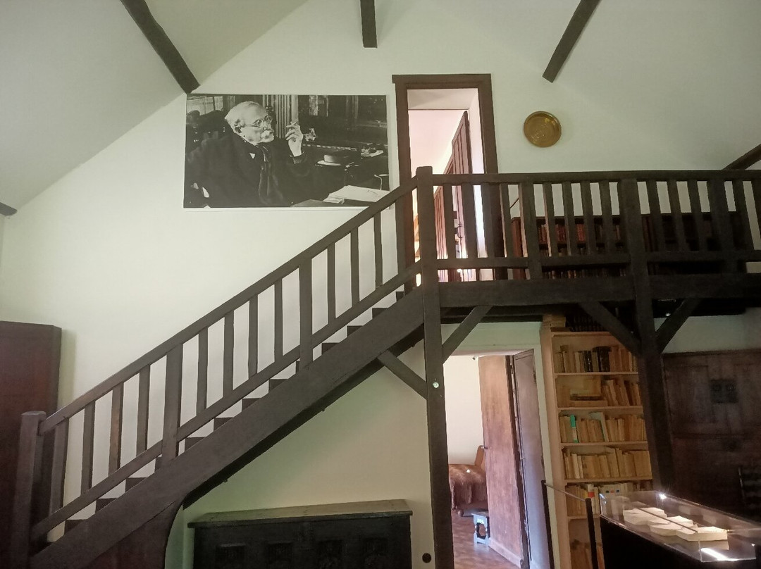 Maison Jeanne et Léon Blum-Jouy en Josas必去景点