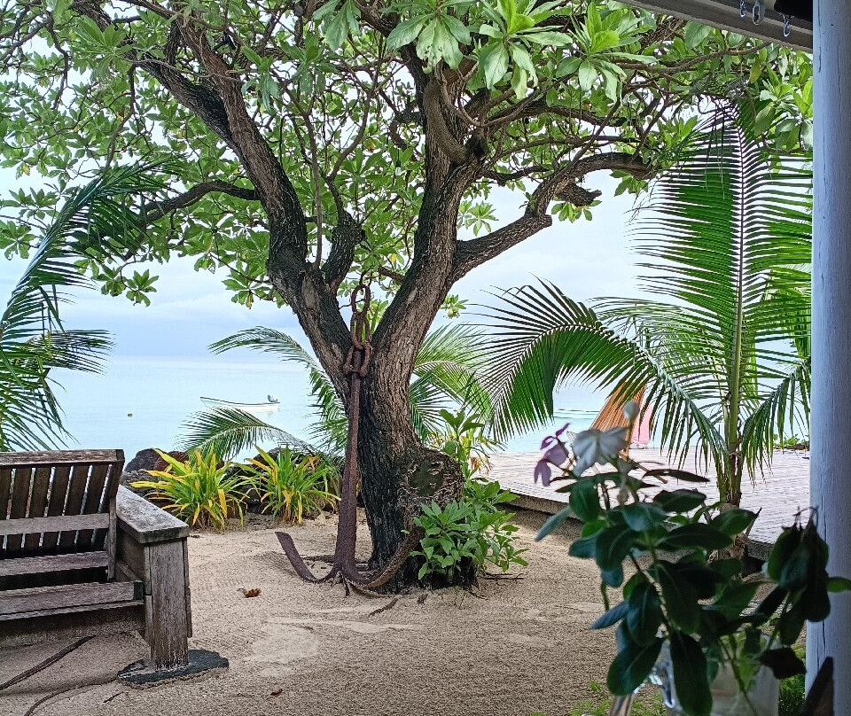 Oarsman's Bay Lodge主图