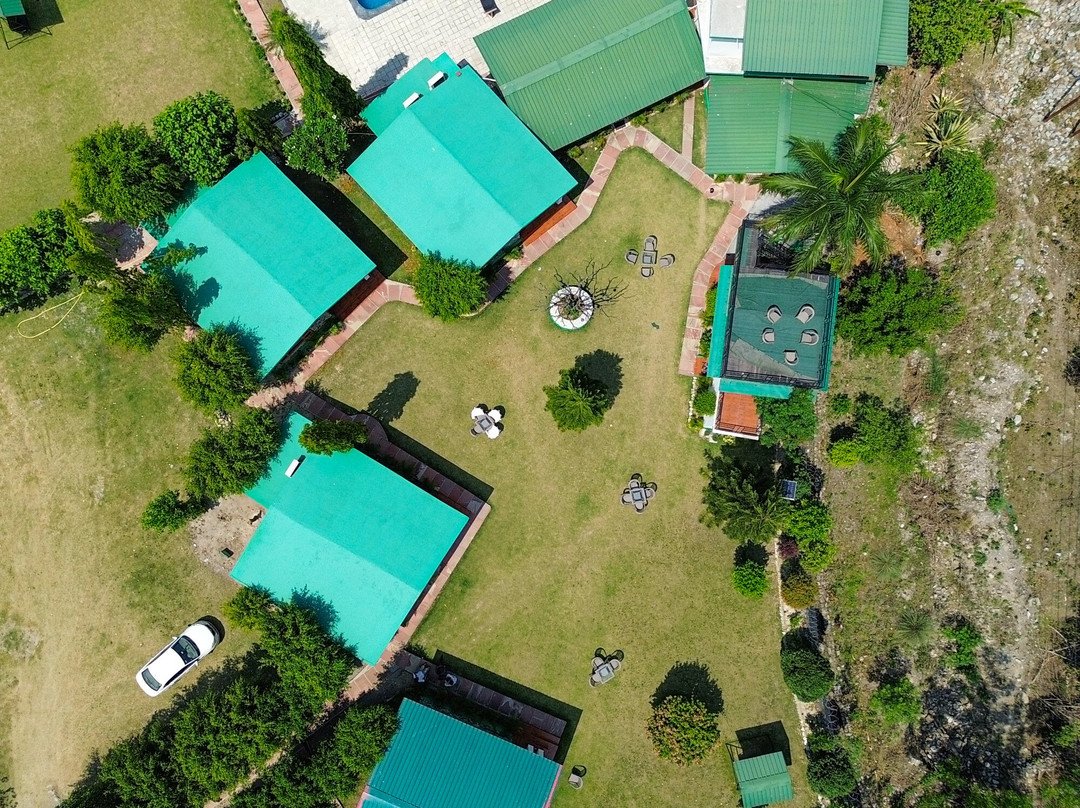 Corbett Wildernest Resort