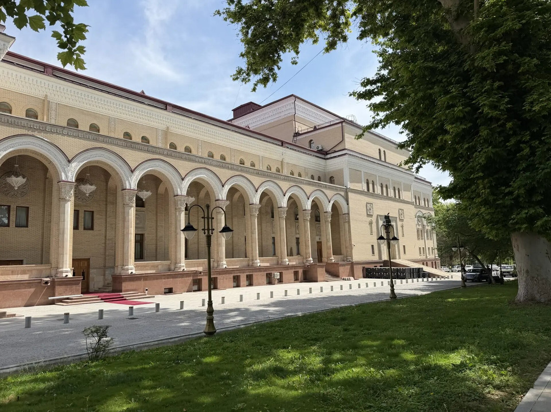Alisher Navoiy Theater-塔什干必去景点