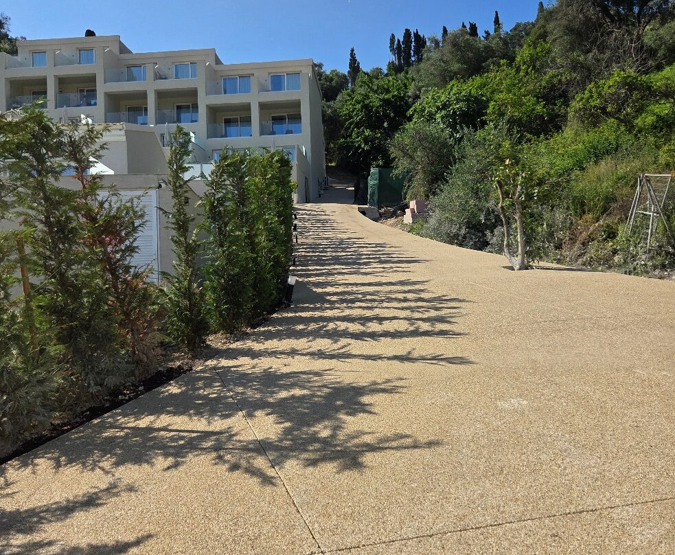 特丽莎酒店主图