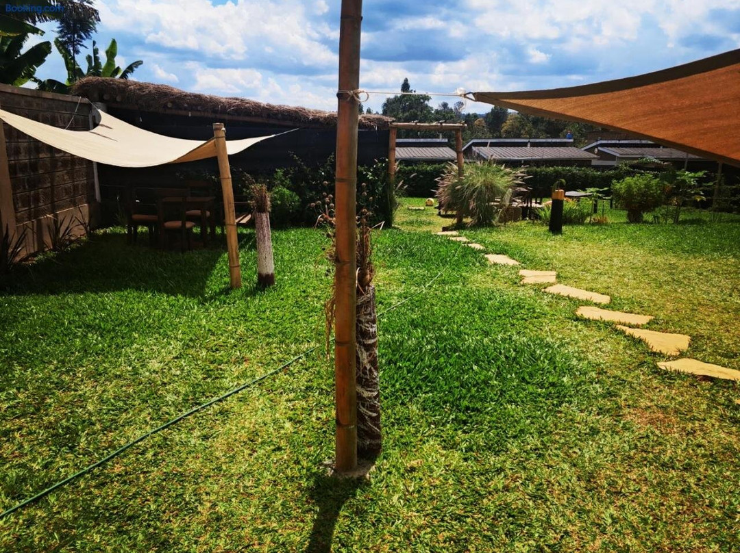 Etu Cottages