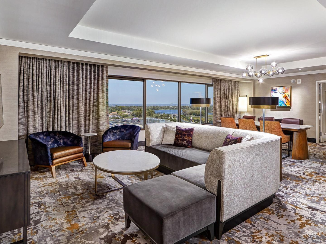 Belle Plaine酒店住宿-Mystic Lake Casino Hotel