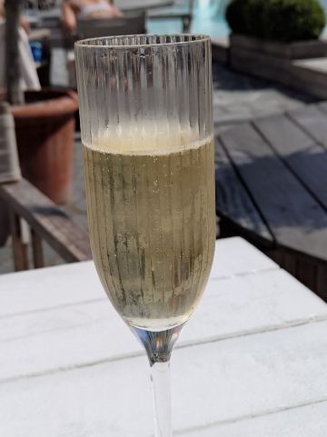 斯塔德桑吉拜德酒店-旅行者