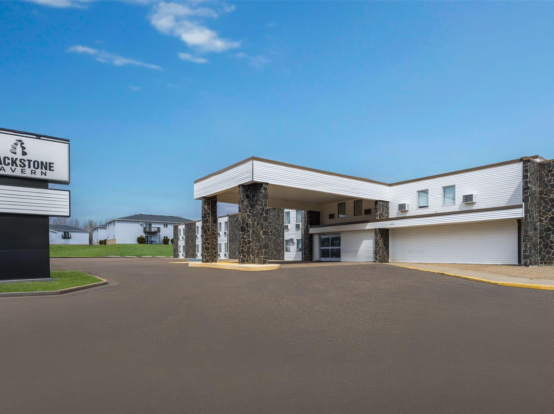 Days Inn by Wyndham Mandan Bismarck Area