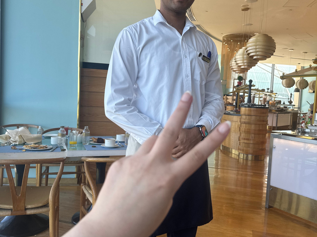 科威特交响乐风格酒店主图