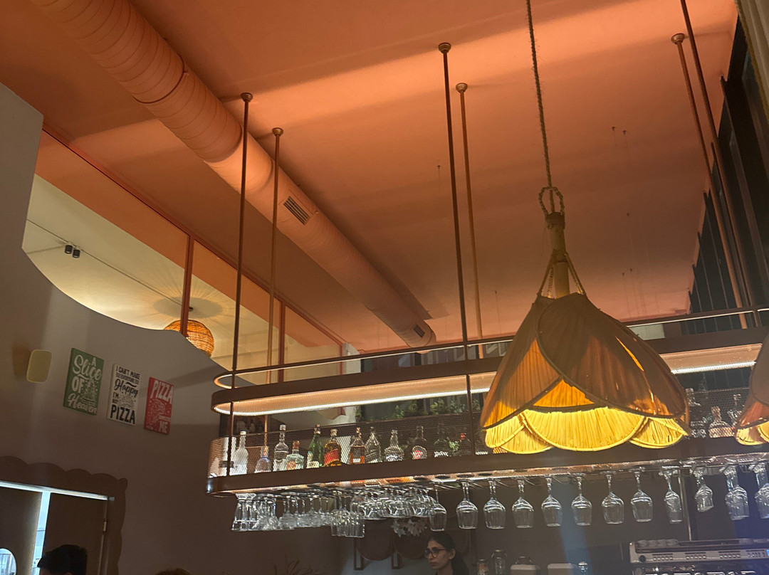 Bev/s Restaurant