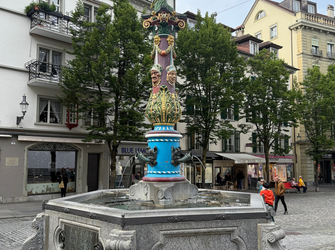 Fritschibrunnen-卢塞恩必去景点